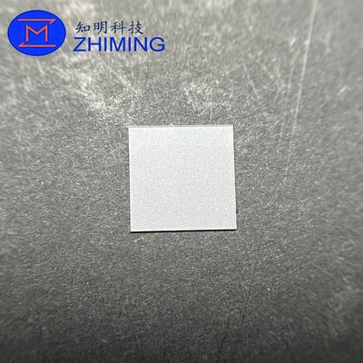 comprar Sustrato de zafiro cuadrado monocristalino (plano C, SSP) 10x10 mm pulido por una cara Fabricación en línea